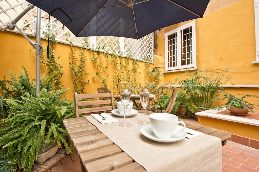 Appia's Apartment *